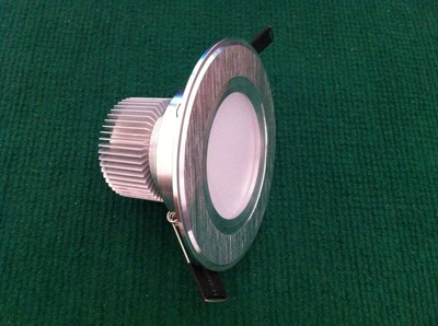 中山市铭欧照明电器 3W拉丝银筒灯，点亮工厂与店铺的专业之选